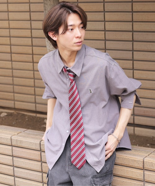 DOUBLE NAME（ダブルネーム）の「ミニ恐竜ワッペンオックスシャツ/ユニセックス（シャツ/ブラウス・レディース・ブラック/オフホワイト/ネイビー/パープル・FREE）」の17枚目の写真