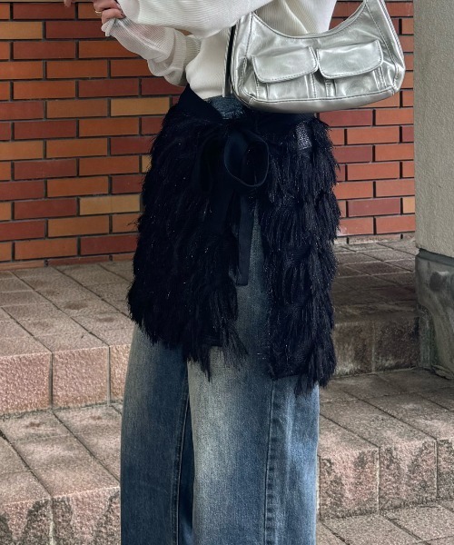 y/m by misato（イムバイミサト）の「フリンジラップスカート（スカート・レディース・アイボリー/ブラック・FREE）」の11枚目の写真