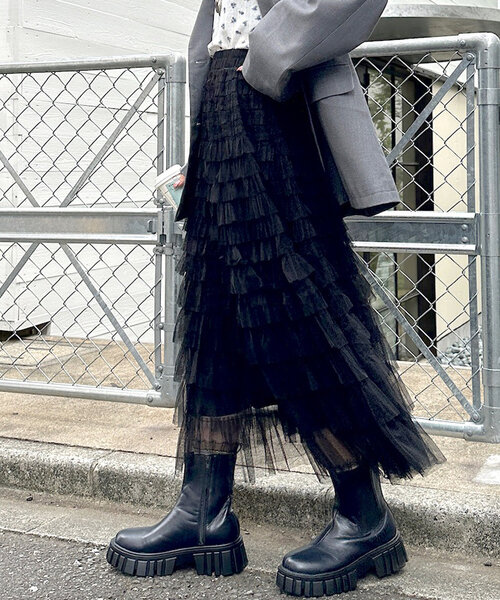 w closet（ダブルクローゼット）の「チュールティアードスカート（スカート・レディース・アイボリー/ブラック・FREE）」の11枚目の写真