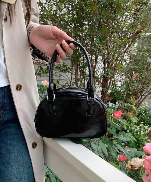 Ritzy（リッツィー）の「レトロ丸型 2way PUミニハンドバッグ ショルダーバッグ（ハンドバッグ・レディース・ダークブラウン/シルバー/ブラック/ワイン・FREE）」の20枚目の写真