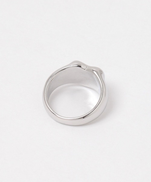 FOREVER 21（フォーエバー トゥエンティーワン）の「ハートリング（リング・レディース・シルバー/ゴールド・FREE）」の3枚目の写真