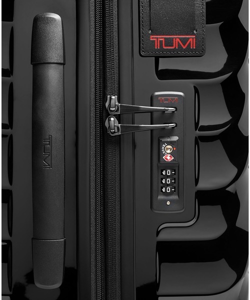 TUMI(トゥミ)の「19 DEGREE ショート・トリップ・エクスパンダブル・4ウィール・パッキングケース スーツケース 5泊~7泊程度(スーツケース/キャリーバッグ・メンズ・ブラック・FREE)」の3枚目の写真