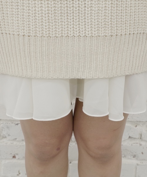 Chico（チコ）の「オフタートルニットアンサンブルワンピース（ワンピース・レディース・アイボリー/ブラック/ベージュ・FREE）」の6枚目の写真