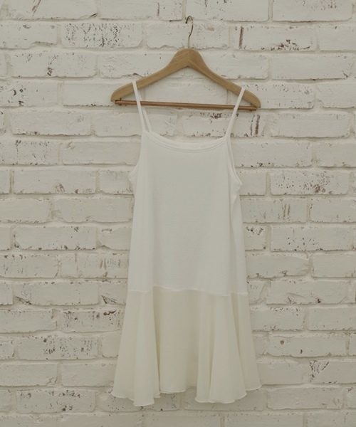 Chico（チコ）の「オフタートルニットアンサンブルワンピース（ワンピース・レディース・アイボリー/ブラック/ベージュ・FREE）」の10枚目の写真