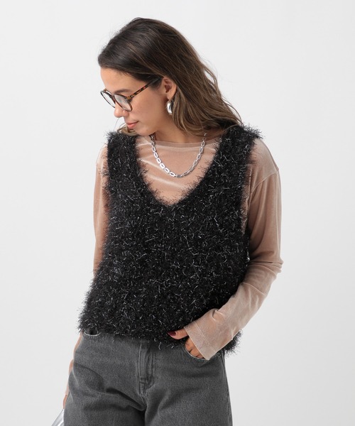 BAYFLOW（ベイフロー）の「[新色を加えて登場!!]ショートラメファーベスト（ベスト・レディース・アイボリー/ブラック/グレイッシュベージュ・FREE）」の13枚目の写真