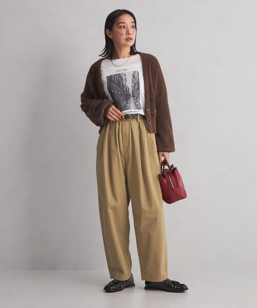 green label relaxing（グリーンレーベルリラクシング）の「＜at ease＞カーブ チノパンツ（チノパンツ・レディース・ブラック/ベージュ・40/38/34/36）」の4枚目の写真