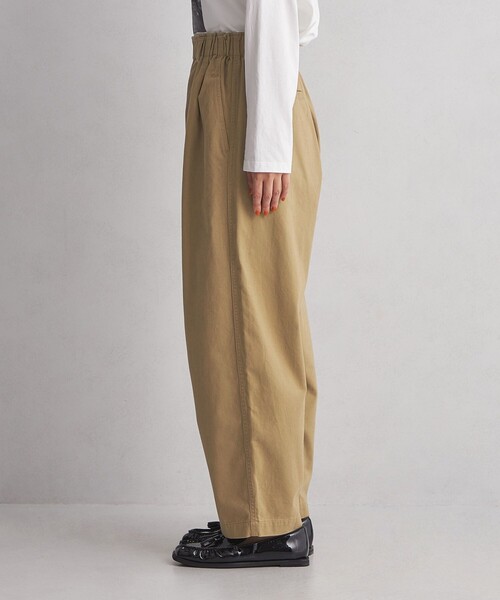 green label relaxing（グリーンレーベルリラクシング）の「＜at ease＞カーブ チノパンツ（チノパンツ・レディース・ブラック/ベージュ・40/38/34/36）」の14枚目の写真