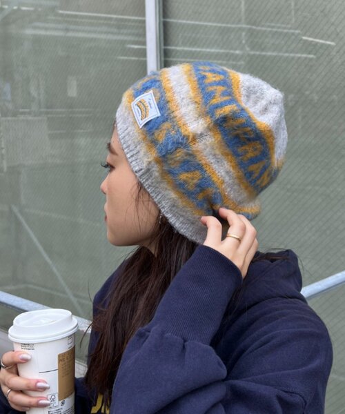 HELLO.SANFRANCISCO（ハローサンフランシスコ）の「【HELLO.SANFRANCISCO】ロゴジャガードニットビーニー（ハット・レディース・レッド/ブラック/グレー・ONE SIZE）」の4枚目の写真