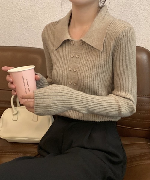 ECLIN(エクラン)の「ダブルボタンポロニットプルオーバー(ニット/セーター・レディース・ブラウン/ベージュ/カーキ/ブラック/アイボリー/モカ・FREE)」の13枚目の写真