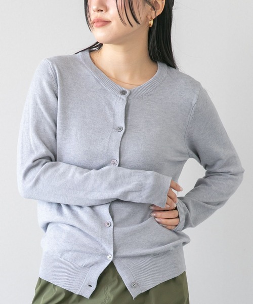 LinoU.(リノユー)の「クルーネックニットカーディガン(カーディガン/ボレロ・レディース・アイボリー/レッド/ブルー/ベージュ/グレー/ホワイト/ブラック・M)」の20枚目の写真