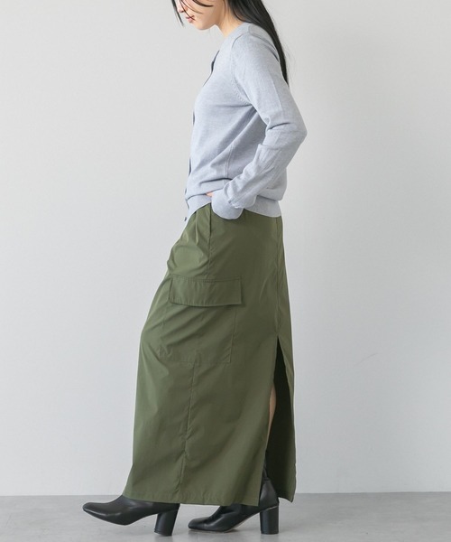 LinoU.(リノユー)の「クルーネックニットカーディガン(カーディガン/ボレロ・レディース・アイボリー/レッド/ブルー/ベージュ/グレー/ホワイト/ブラック・M)」の22枚目の写真