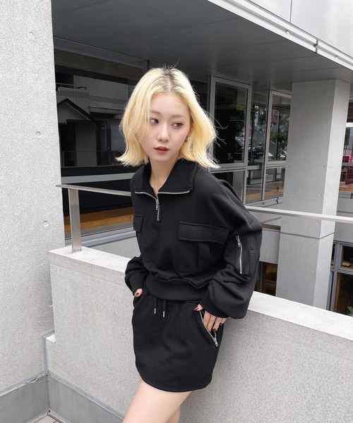 ENVYM（アンビー）の「ポケットデザインハーフジップスウェット（スウェット・レディース・ブラック/グレー/カーキ・FREE）」の8枚目の写真