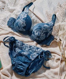 ネイビー レース サテン ブラトップとショーツセット ネイビー レース サテン ブラトップトショーツセット