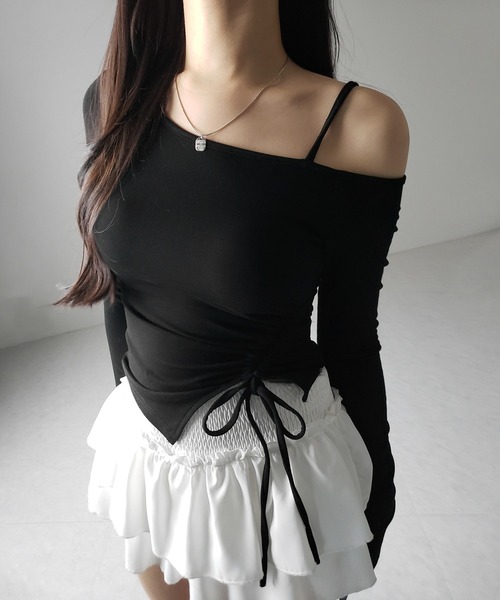 me+em select(ミームセレクト)の「※【 裏起毛 / カップ付 】サイドシャーリングリボンワンショルトップス / side shirring ribbon one shoulder tops(Tシャツ/カットソー・レディース・ホワイト/グレー/ブラック・FREE)」の19枚目の写真