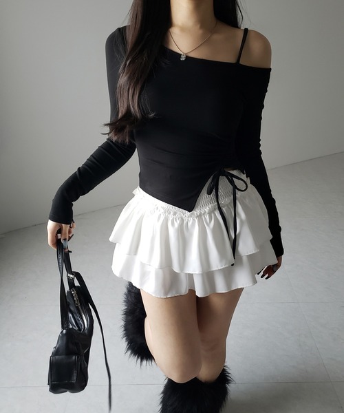 me+em select(ミームセレクト)の「※【 裏起毛 / カップ付 】サイドシャーリングリボンワンショルトップス / side shirring ribbon one shoulder tops(Tシャツ/カットソー・レディース・ホワイト/グレー/ブラック・FREE)」の20枚目の写真