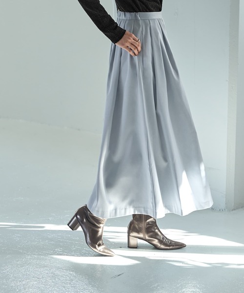 STYLE DELI(スタイルデリ)の「微光沢生地タックスカート(スカート・レディース・チャコールグレー/ライトブルー・SMALL/MEDIUM)」の12枚目の写真