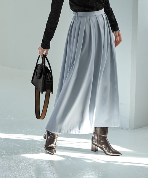 STYLE DELI(スタイルデリ)の「微光沢生地タックスカート(スカート・レディース・チャコールグレー/ライトブルー・SMALL/MEDIUM)」の10枚目の写真
