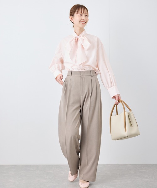 ROPE' PICNIC（ロペピクニック）の「【花粉ガード・防シワ】ボリューム袖ボウタイブラウス（シャツ/ブラウス・レディース・オフホワイト/ピンク/ネイビー/サックスブルー・38）」の15枚目の写真