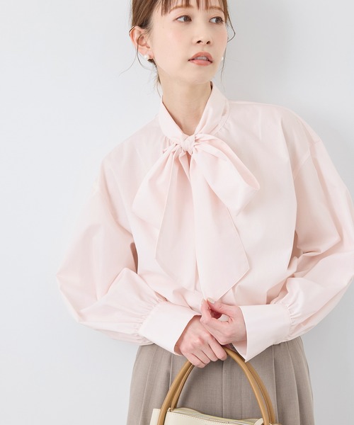 ROPE' PICNIC（ロペピクニック）の「【花粉ガード・防シワ】ボリューム袖ボウタイブラウス（シャツ/ブラウス・レディース・オフホワイト/ピンク/ネイビー/サックスブルー・38）」の17枚目の写真