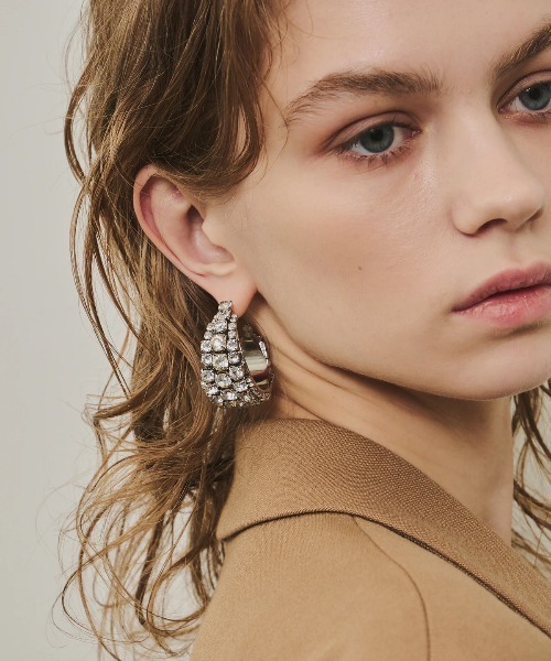 LA BELLE ETUDE（ラベルエチュード）の「bijou moon pierce（ピアス（両耳用）・レディース・その他・FREE）」の3枚目の写真