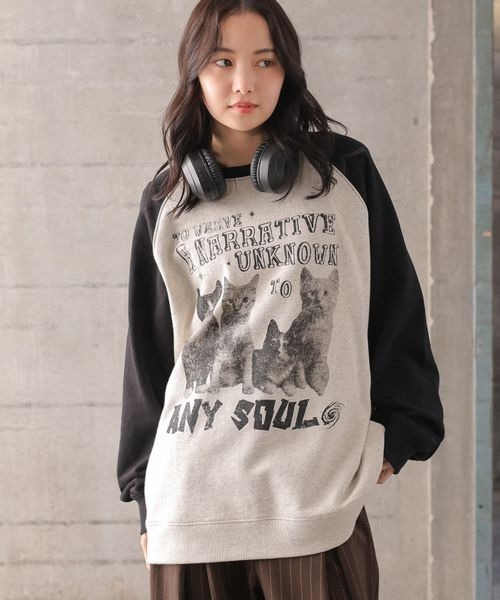 PBLIM(ページボーイリム)の「《UNISEX》パンクキャットスウェット(スウェット・レディース・ブルー/グリーン/アイボリー・MEDIUM/LARGE)」の2枚目の写真
