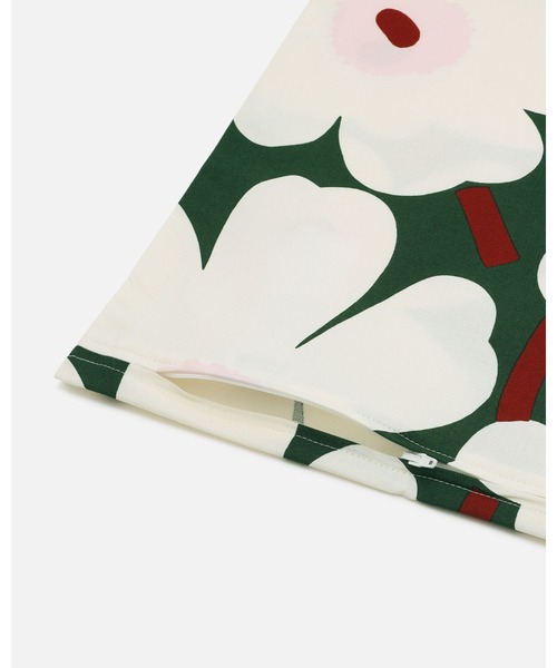 marimekko(マリメッコ)の「Pieni Unikko / Cushion Cover 50x50cm(クッション/クッションカバー・レディース・グリーン・FREE)」の4枚目の写真