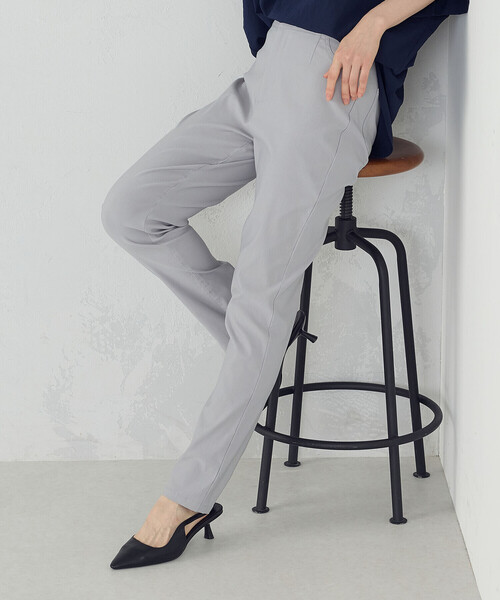COMME CA ISM（コムサイズム）の「【美しいベーシックパンツ】サマーハイテンションパンツ（その他パンツ・レディース・グレイッシュベージュ/ネイビー/ブラック/サックスブルー・SMALL/MEDIUM/LARGE/X-LARGE/XX-LARGE/X-SMALL/XX-SMALL）」の10枚目の写真