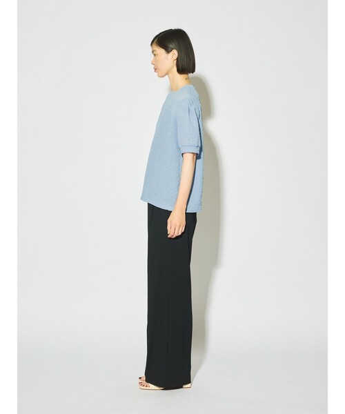 MIDIUMISOLID(ミディウミソリッド)の「MIDIUMISOLID for Ladies シアークルーネックパフスリーブプルオーバー(Tシャツ/カットソー・レディース・ライトブルー/ブラック/アイボリー・FREE)」の13枚目の写真
