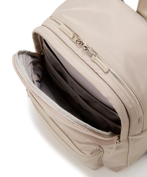 Breath TOPKAPI(ブレストプカピ)の「【Breath TOPKAPI】防水ナイロン レザーコンビ PC対応 リュック バックパック(バックパック/リュック・レディース・ライトベージュ/ブラック・FREE)」の15枚目の写真