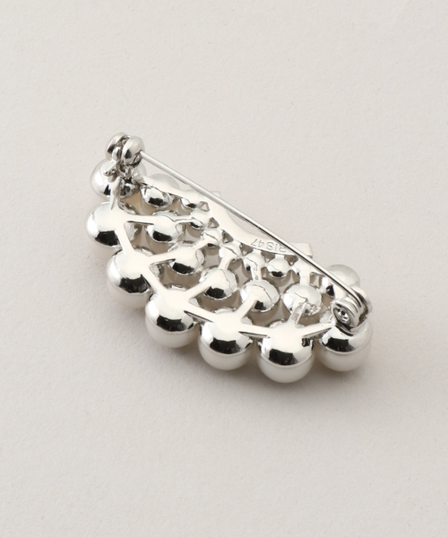 Spick & Span（スピックアンドスパン）の「IRIS 47/イリスフォーセブン heather brooch　BO142（ブローチ/コサージュ・レディース・ホワイト・FREE）」の2枚目の写真