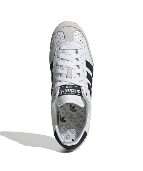 adidas(アディダス)の「adidas Originals JAPAN(アディダスオリジナルス ジャパン)(スニーカー・メンズ・ホワイト系・23cm/23.5cm/24cm/24.5cm/25cm/25.5cm/26cm/26.5cm/27cm/27.5cm/28cm/28.5cm/29cm/30cm)」の2枚目の写真
