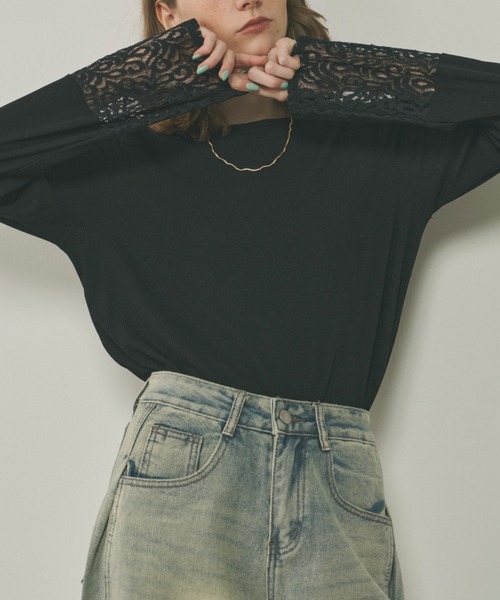 Unitage(ユニテージ)の「袖口レースカットTOPS(Tシャツ/カットソー・レディース・ホワイト/ライトブルー/ブラック・FREE)」の14枚目の写真