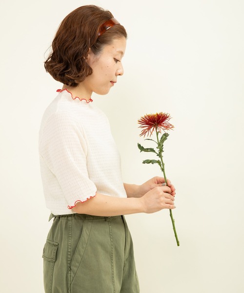 CHILD WOMAN(チャイルドウーマン)の「☆オーガニックブルーゼ メロー配色半袖プルオーバー(Tシャツ/カットソー・レディース・アイボリー/ブラック/イエロー・FREE)」の5枚目の写真