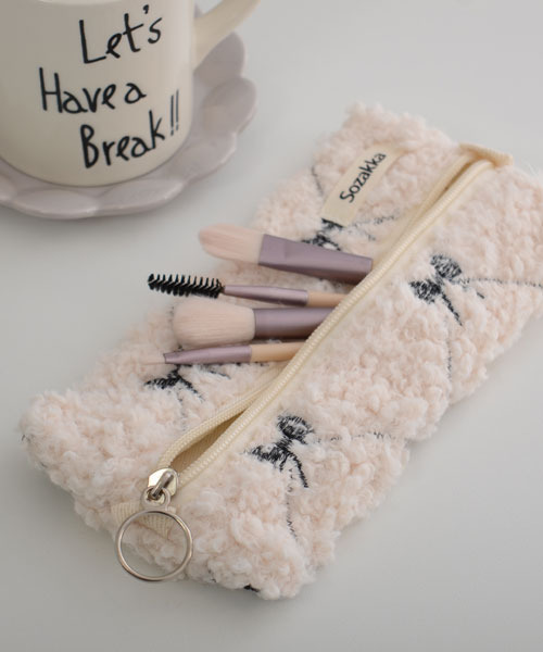 Mayree（メイリー）の「【float】リボン もこもこ ポーチ/ペンポーチ（ポーチ・レディース・オフホワイト・FREE）」の2枚目の写真