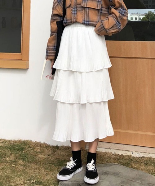SallyLunn(サリーラン)の「レイヤーフリルスカート(スカート・レディース・ブラック/ホワイト・FREE)」の1枚目の写真