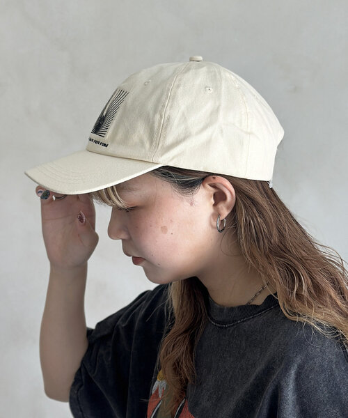 CPCM(シーピーシーエム)の「SPACE PHYSICS CAP(キャップ・レディース・グリーン/レッド/ネイビー/アイボリー・FREE)」の6枚目の写真