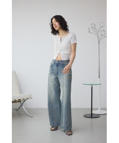 AZUL by moussy(アズールバイマウジー)の「AZUL DENIM ヴィンテージワイドデニム(デニムパンツ・レディース・ライトブルー/ブラック・SMALL/MEDIUM)」の6枚目の写真