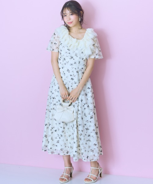 marun(マルン)の「<大きいサイズ>衿元チュールドッキングワンピース marun(ワンピース・レディース・ホワイト系/ブラック系・5L/4L/3L/LL/L)」の8枚目の写真