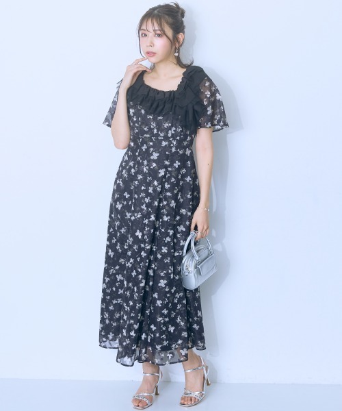 marun(マルン)の「<大きいサイズ>衿元チュールドッキングワンピース marun(ワンピース・レディース・ホワイト系/ブラック系・5L/4L/3L/LL/L)」の5枚目の写真