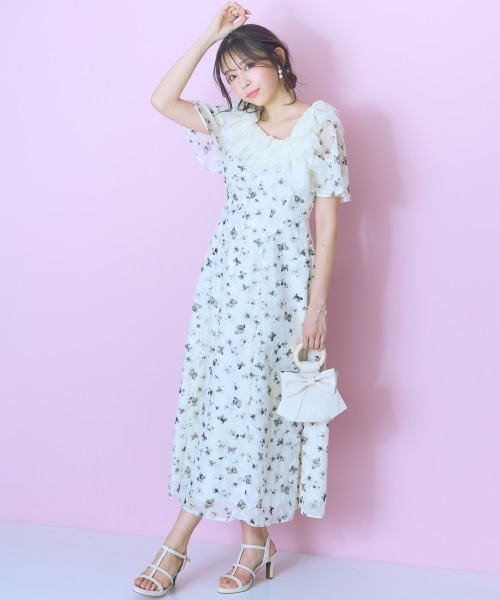 marun(マルン)の「<大きいサイズ>衿元チュールドッキングワンピース marun(ワンピース・レディース・ホワイト系/ブラック系・5L/4L/3L/LL/L)」の18枚目の写真