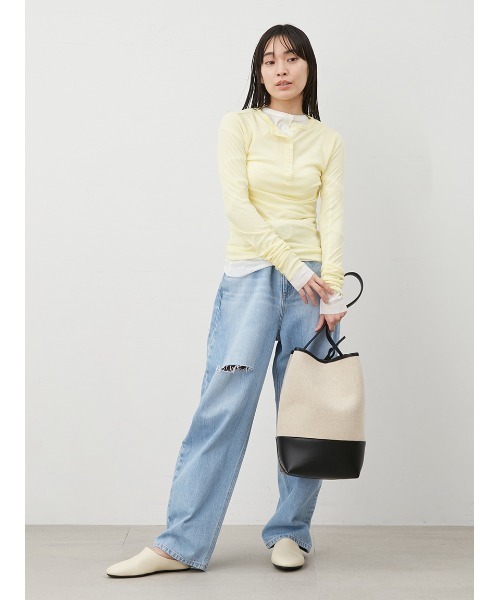 Mila Owen（ミラオーウェン）の「ウール混ヘンリーネックシアーロンT（Tシャツ/カットソー・レディース・ホワイト/イエロー/グレー/ブルー・0/1）」の20枚目の写真