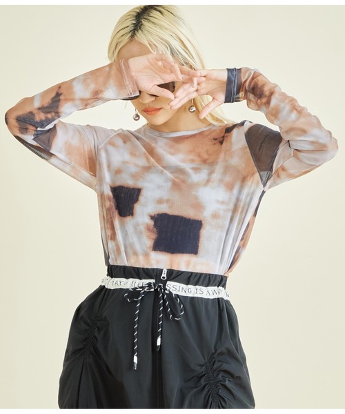 Settimissimo(セッティミッシモ)の「ニュアンスプリント シアー クルーネック プルオーバー(Tシャツ/カットソー・レディース・オレンジ/ブルー・FREE)」の4枚目の写真