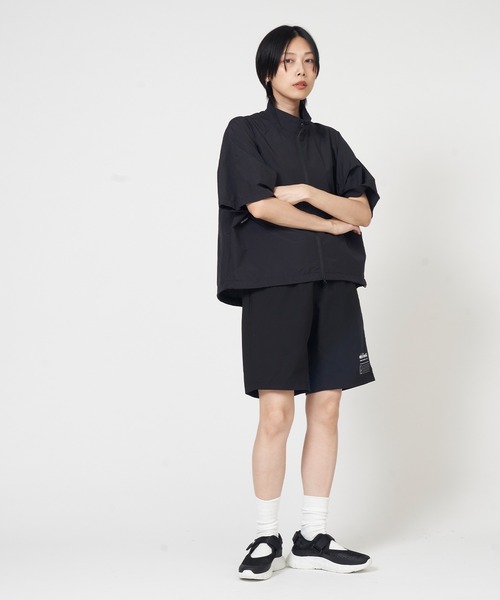 WILD THINGS（ワイルドシングス）の「SUPPLEX S/S JACKET サプレックス ショート スリーブ ジャケット（ナイロンジャケット・レディース・ブラック/オフホワイト/ベージュ・S/M）」の14枚目の写真