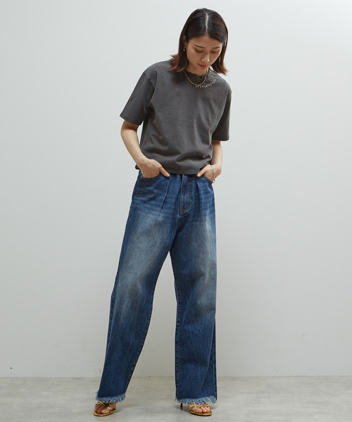 SOFFITTO(ソフィット)の「製品染コンパクトロゴ入りTシャツ(Tシャツ/カットソー・レディース・チャコールグレー/ホワイト/ミント・FREE)」の22枚目の写真