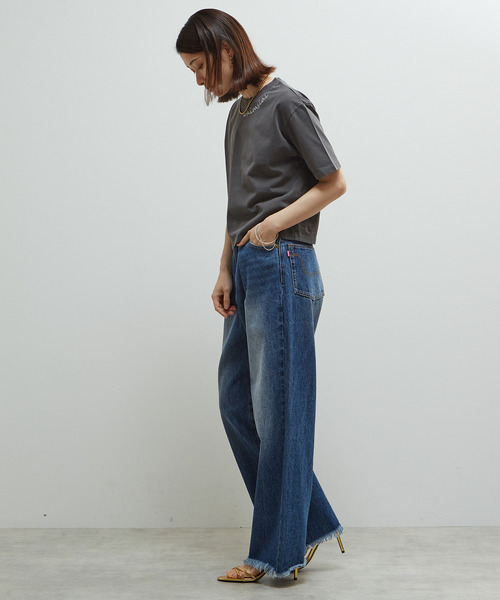 SOFFITTO(ソフィット)の「製品染コンパクトロゴ入りTシャツ(Tシャツ/カットソー・レディース・チャコールグレー/ホワイト/ミント・FREE)」の21枚目の写真