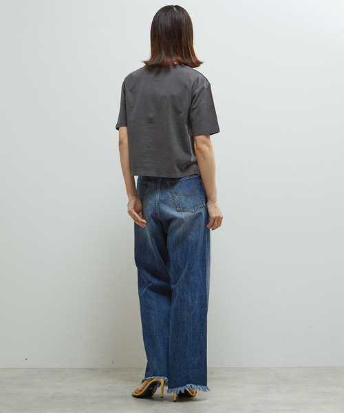 SOFFITTO(ソフィット)の「製品染コンパクトロゴ入りTシャツ(Tシャツ/カットソー・レディース・チャコールグレー/ホワイト/ミント・FREE)」の19枚目の写真