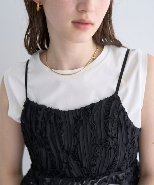 YECCA VECCA（イェッカヴェッカ）の「チュールバテンレースオーバーキャミ（キャミソール・レディース・アイボリー/ブラック・FREE）」の10枚目の写真