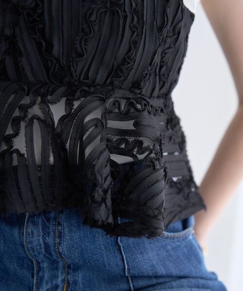 YECCA VECCA（イェッカヴェッカ）の「チュールバテンレースオーバーキャミ（キャミソール・レディース・アイボリー/ブラック・FREE）」の11枚目の写真