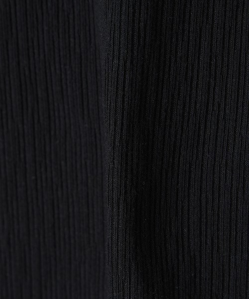 CREDONA(クレドナ)の「SLEEVE LESS SLEEPING HENLY SHIRT/スリーブレススリーピングヘンリーシャツ(Tシャツ/カットソー・レディース・ブラック/ライトベージュ・FREE)」の17枚目の写真