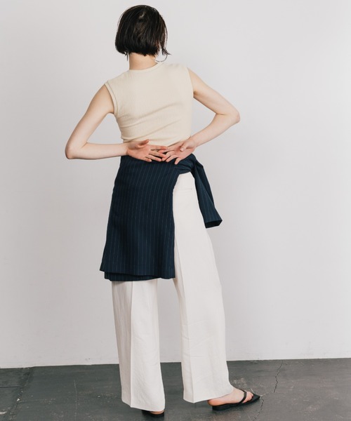 CREDONA(クレドナ)の「SLEEVE LESS SLEEPING HENLY SHIRT/スリーブレススリーピングヘンリーシャツ(Tシャツ/カットソー・レディース・ブラック/ライトベージュ・FREE)」の8枚目の写真